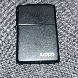 Zippo Black Lighter